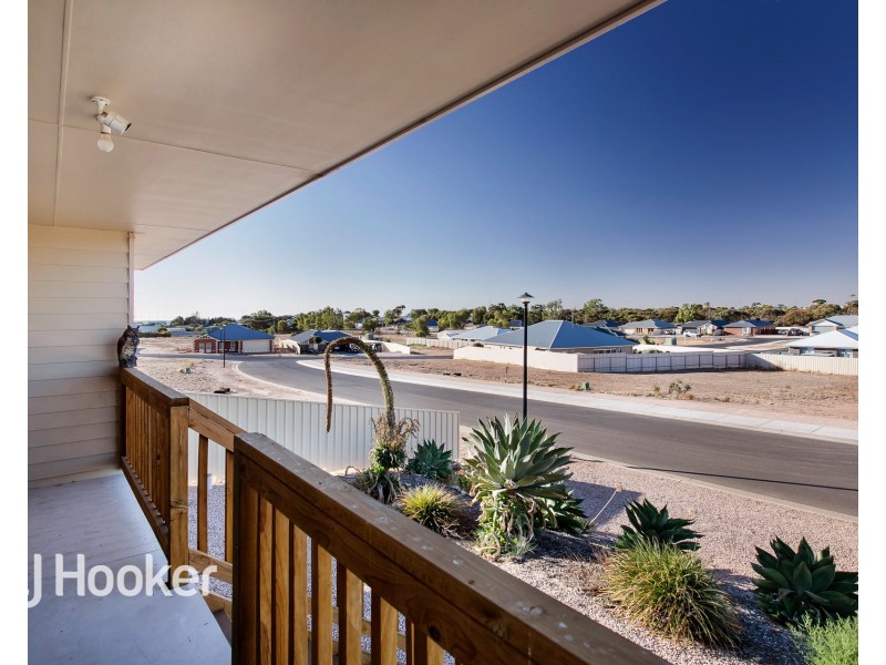 37 Gill Street, Moonta Bay SA 5558