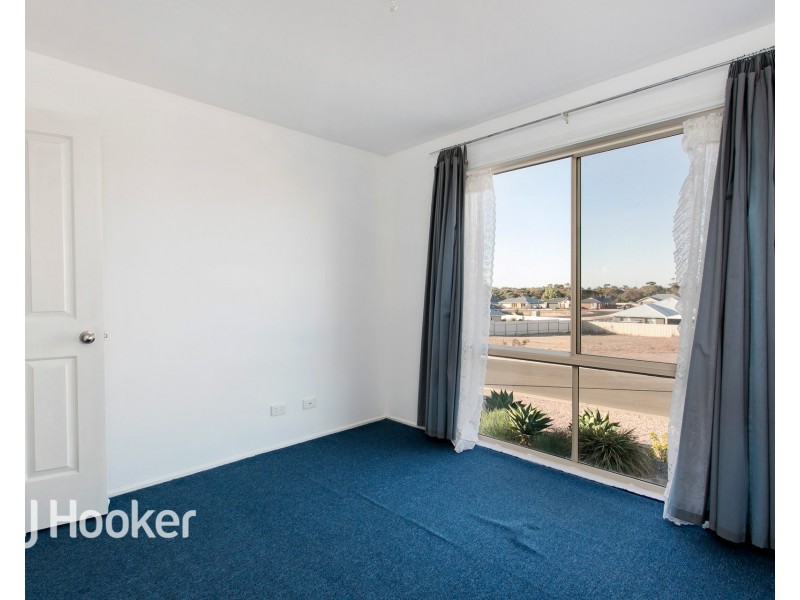 37 Gill Street, Moonta Bay SA 5558