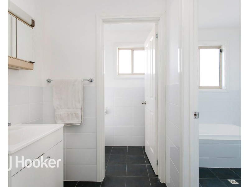 37 Gill Street, Moonta Bay SA 5558