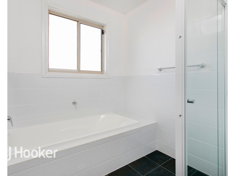 37 Gill Street, Moonta Bay SA 5558