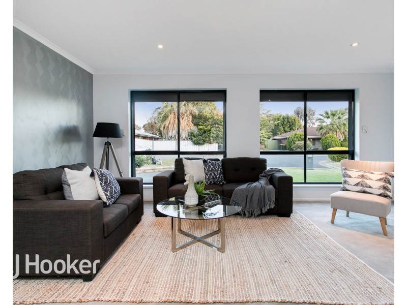 8 Carnation Court, Parafield Gardens SA 5107