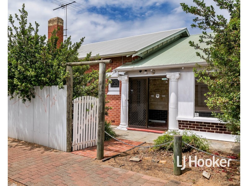 24 Old Tapleys Hill Road, Glenelg North SA 5045