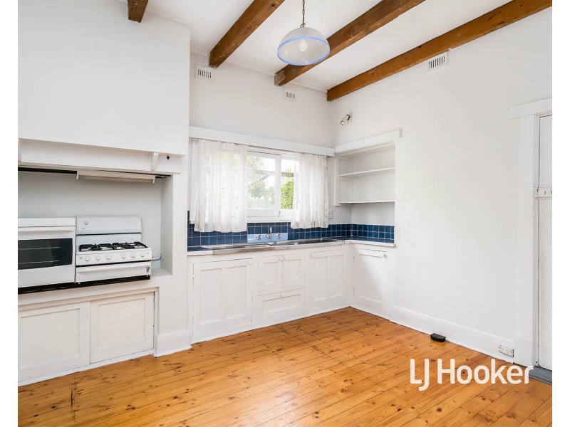 24 Old Tapleys Hill Road, Glenelg North SA 5045