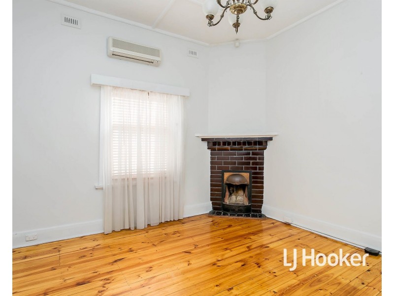 24 Old Tapleys Hill Road, Glenelg North SA 5045