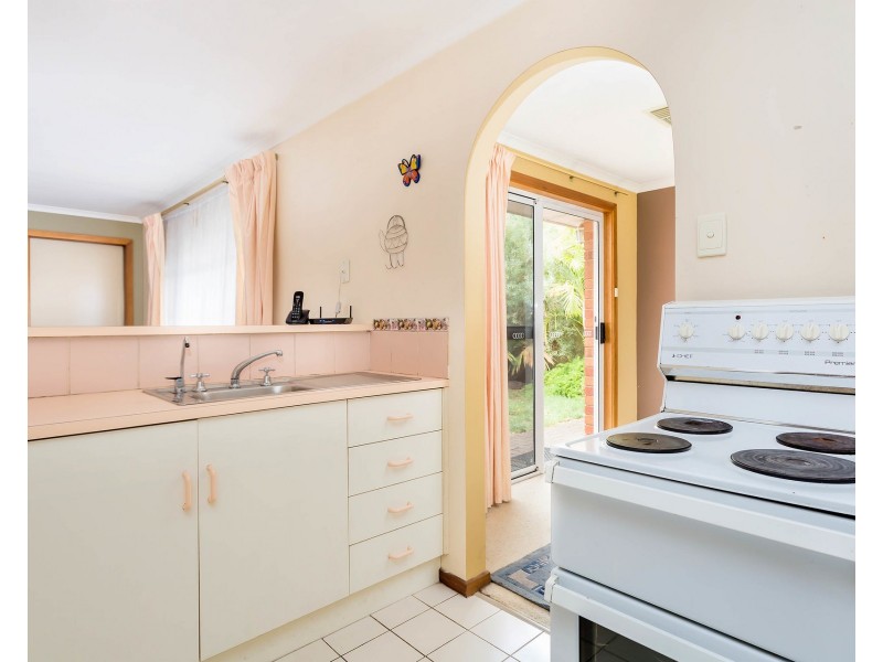 25 Rosemary Avenue, Parafield Gardens SA 5107