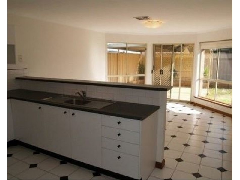 10 Burchmore Court, Blair Athol SA 5084