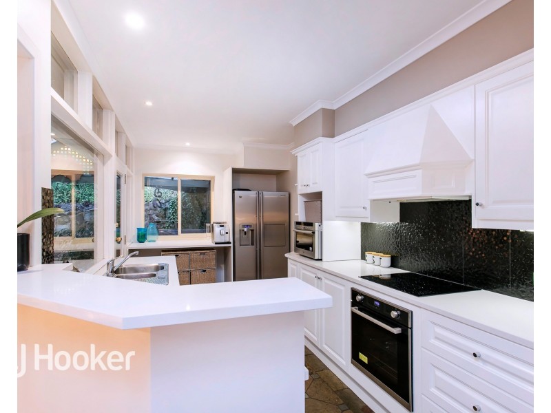 55 Ridgeland Drive, Teringie SA 5072