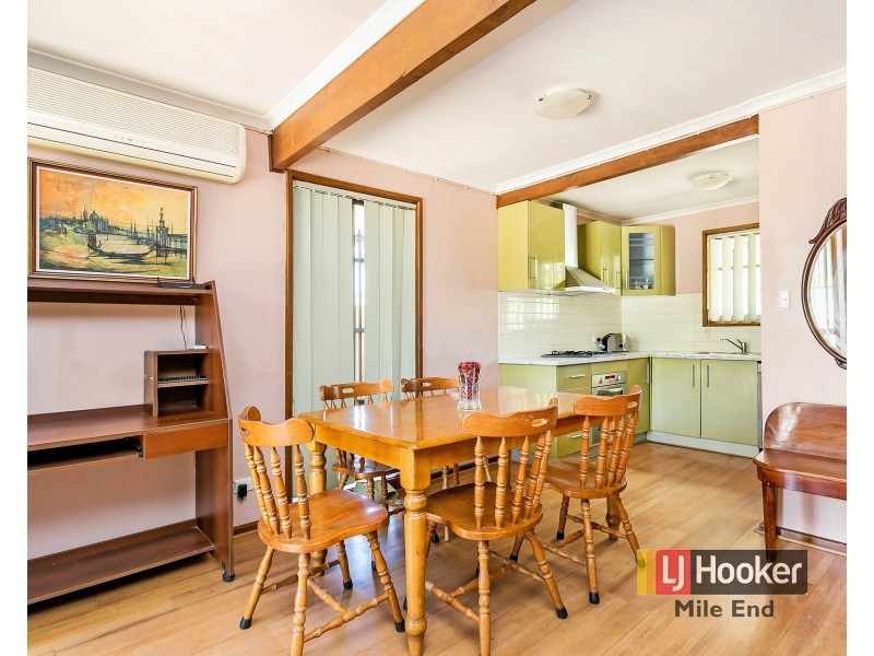 22 Exeter Terrace, Renown Park SA 5008
