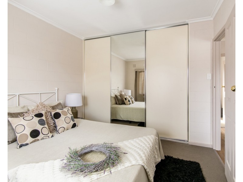 4/38 Farnham Road, Keswick SA 5035