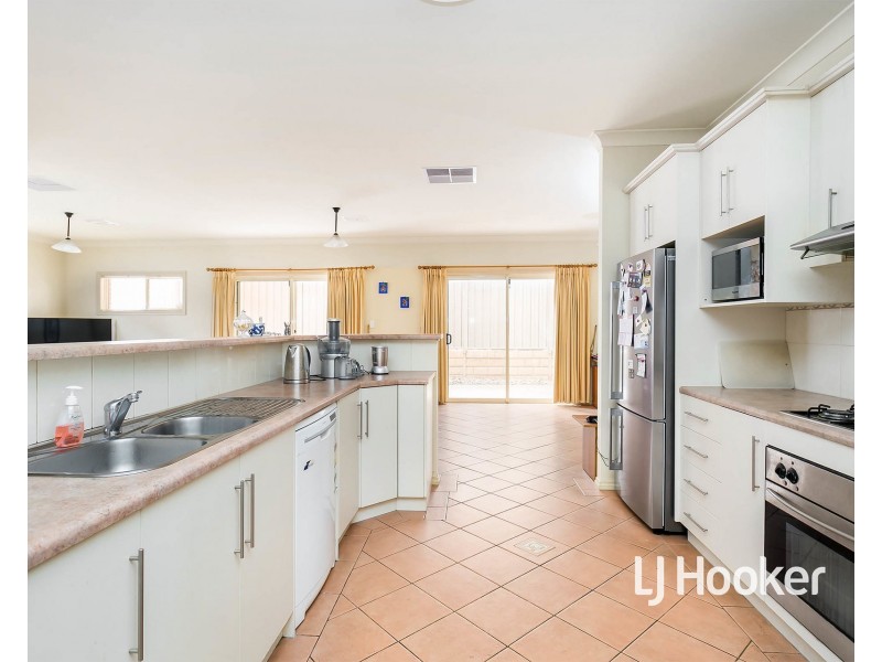 8 Tim Place, Athelstone SA 5076