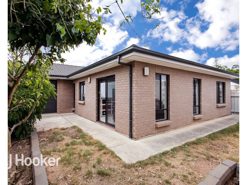 45 Scenic Way East, Ridgehaven SA 5097