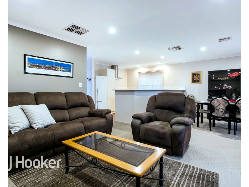 6 Mori Street, Woodcroft SA 5162