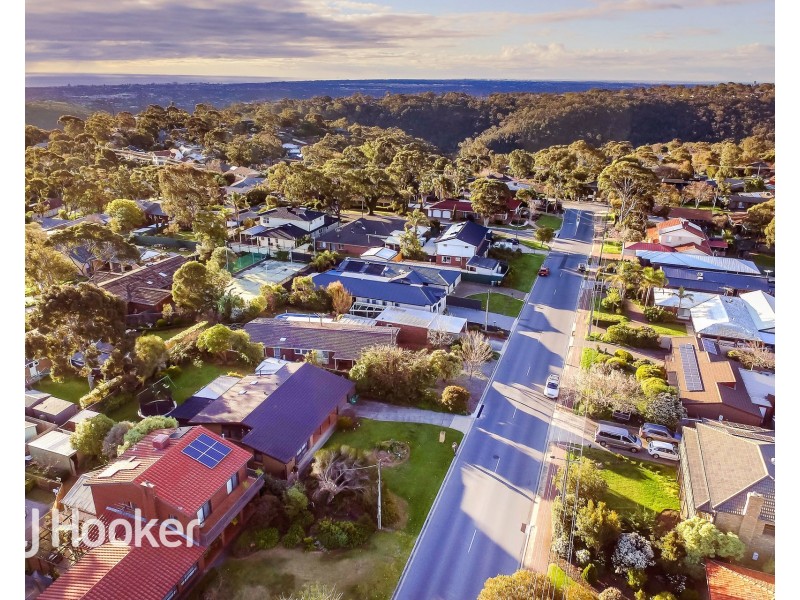 23 Glenalvon Drive, Flagstaff Hill SA 5159