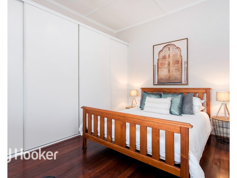 27 Avro Avenue, Albert Park SA 5014