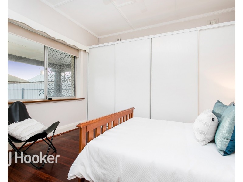 27 Avro Avenue, Albert Park SA 5014