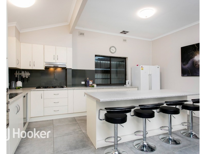 27 Avro Avenue, Albert Park SA 5014