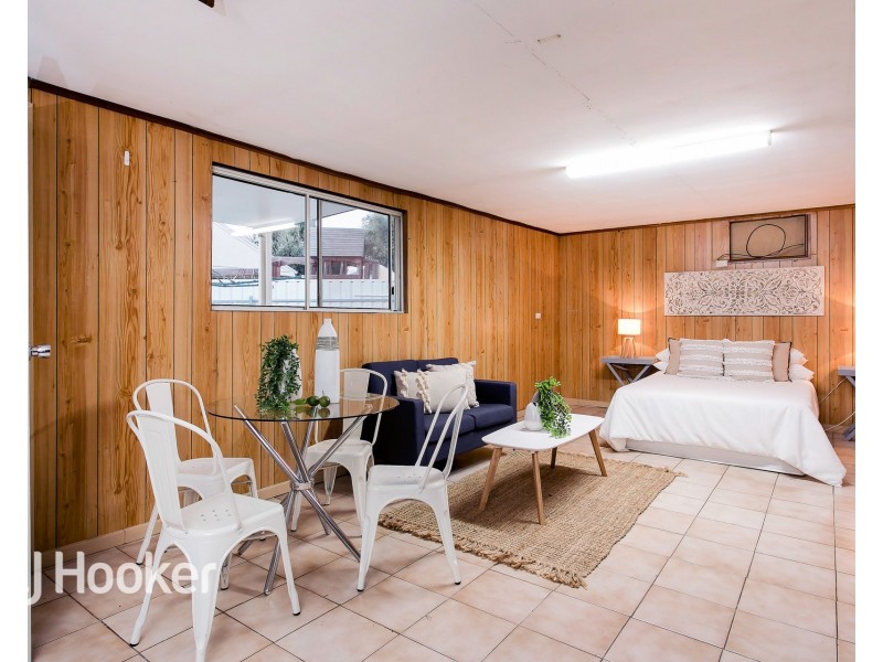 27 Avro Avenue, Albert Park SA 5014