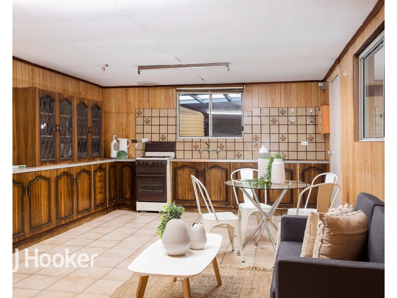 27 Avro Avenue, Albert Park SA 5014