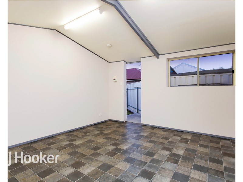 27 Avro Avenue, Albert Park SA 5014