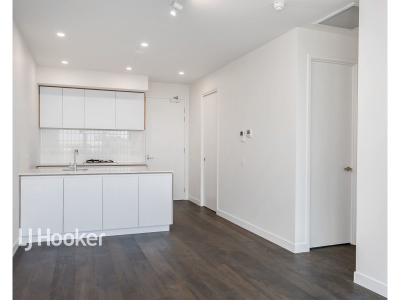 2302/29 Angus Street, Adelaide SA 5000