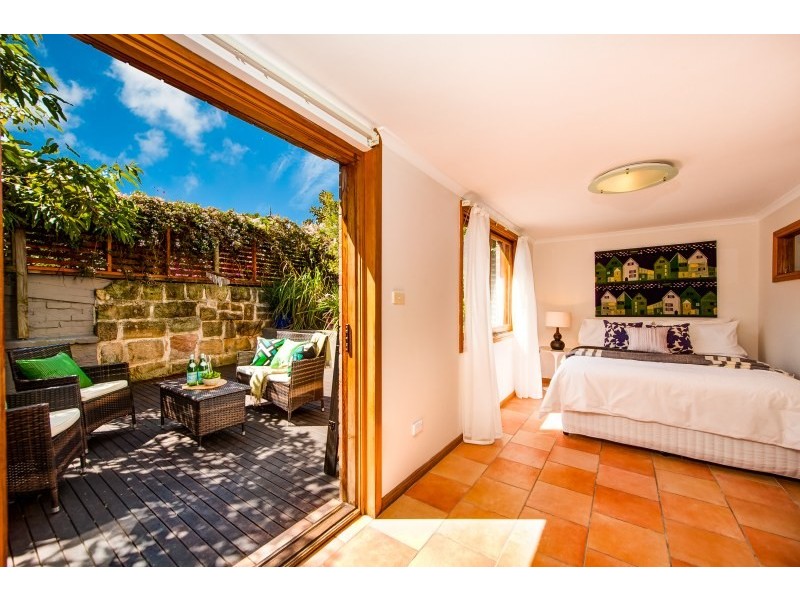 9 Hoffmans Lane, Balmain NSW 2041