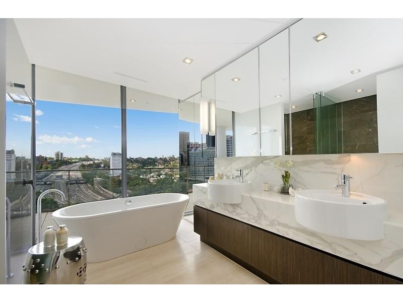 118 Alfred Street, Milsons Point NSW 2061