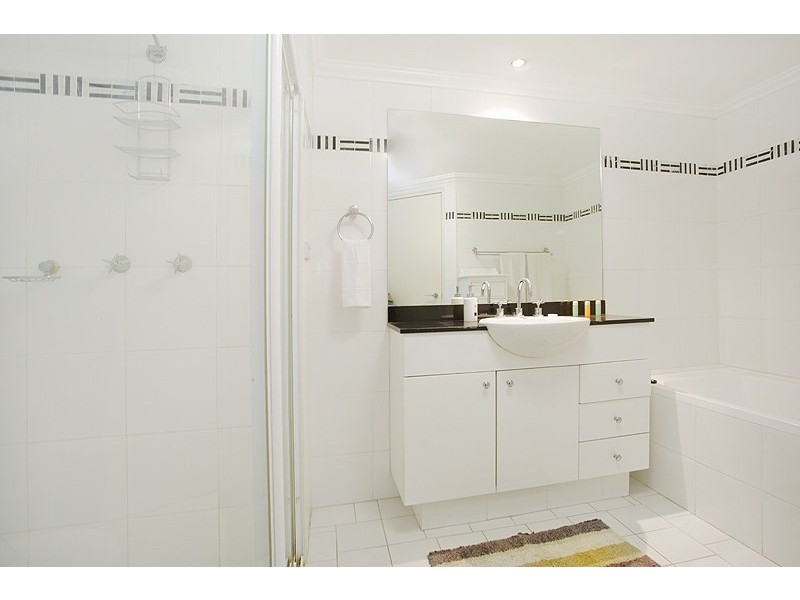 323 Forest Road, Hurstville NSW 2220