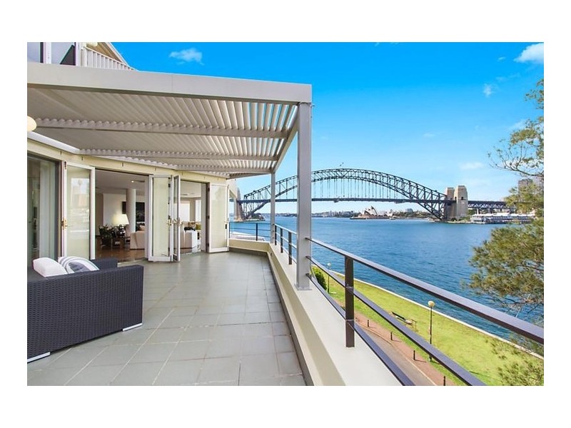 1 East Cresent Street, Milsons Point NSW 2061