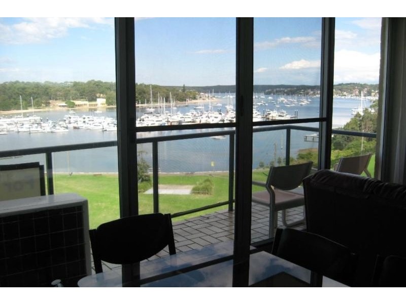 8 Deeban Walk, Cronulla NSW 2230
