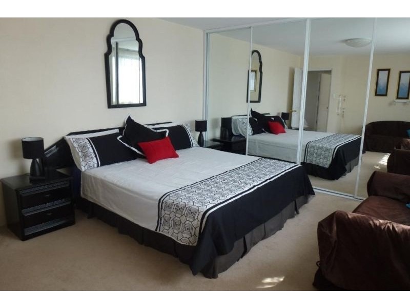 8 Deeban Walk, Cronulla NSW 2230