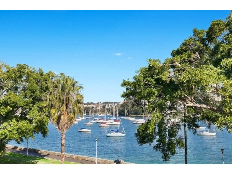 79 New Beach Road, Darling Point NSW 2027