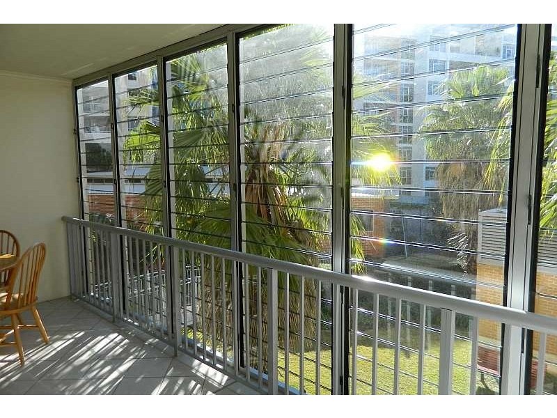 9 Crystal Street, Waterloo NSW 2017