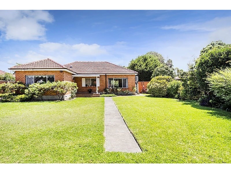 30 Cooloongatta Road, Beverly Hills NSW 2209