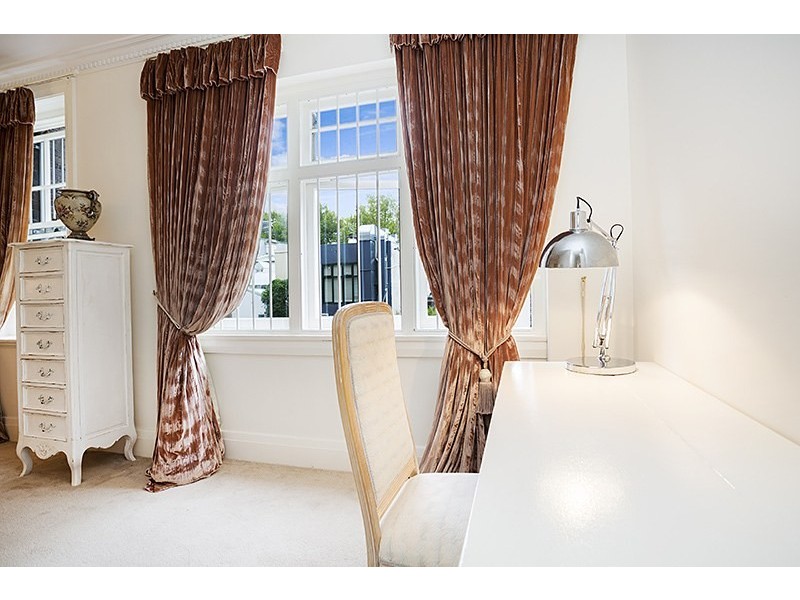 13 Springfield Avenue, Potts Point NSW 2011