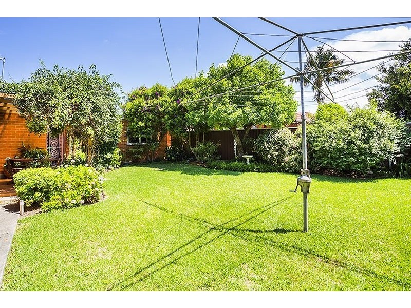 30 Cooloongatta Road, Beverly Hills NSW 2209