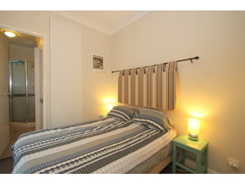 22 Sir John Young Crescent, Woolloomooloo NSW 2011