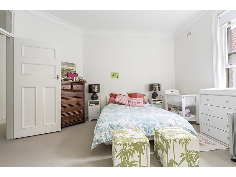 2/28 New Beach Road, Darling Point NSW 2027