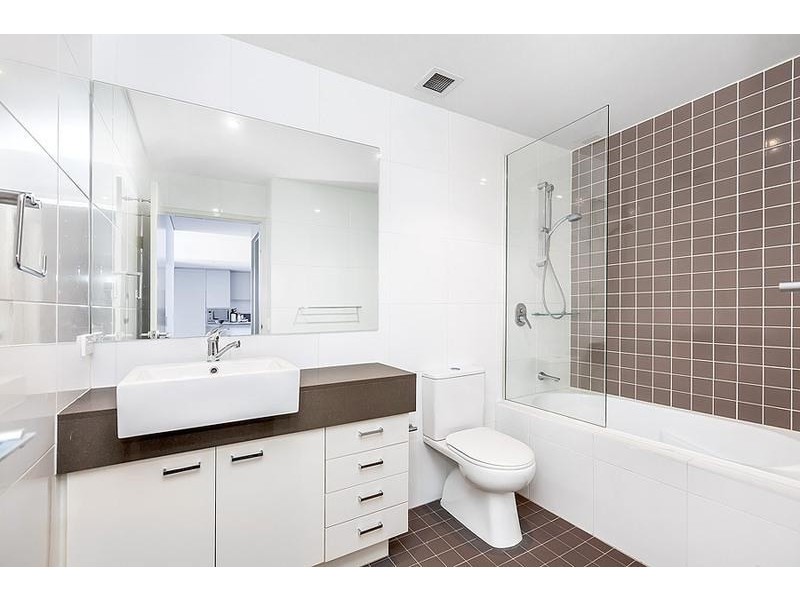 384/33 Hill Road, Wentworth Point NSW 2127