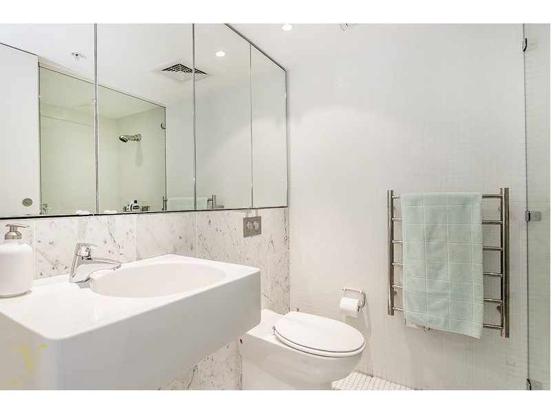 2 Elizabeth Bay Road, Elizabeth Bay NSW 2011