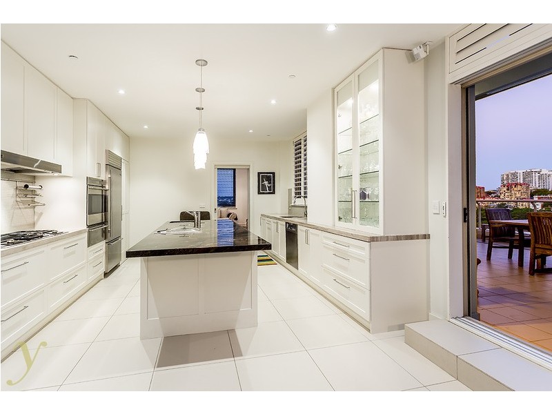 63 Crown Street, Woolloomooloo NSW 2011