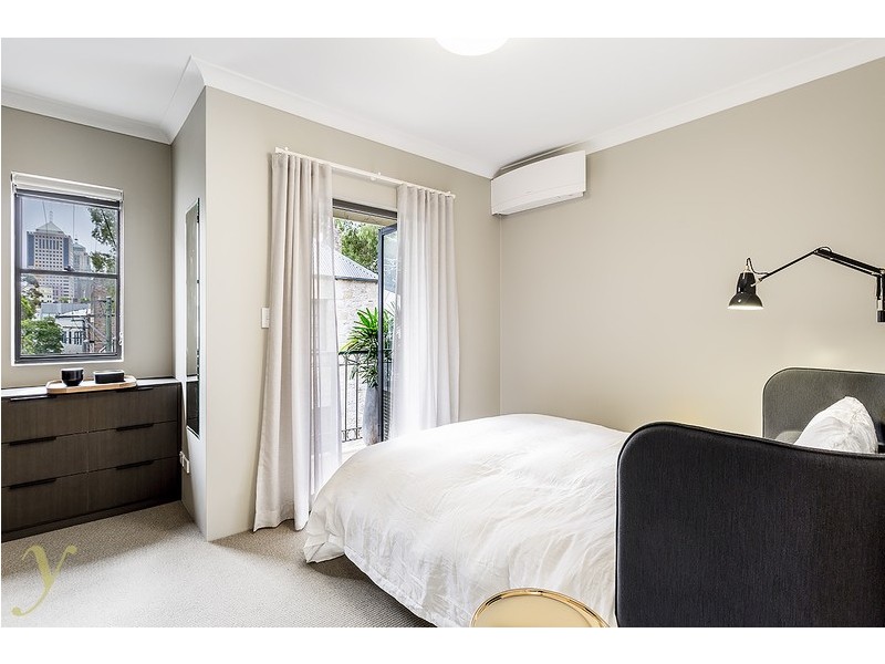 269 Riley (enter Little Riley St) Street, Surry Hills NSW 2010