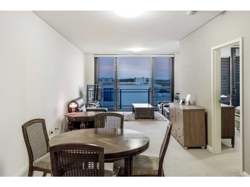 B727/26 Bayswater Drive, Wentworth Point NSW 2127