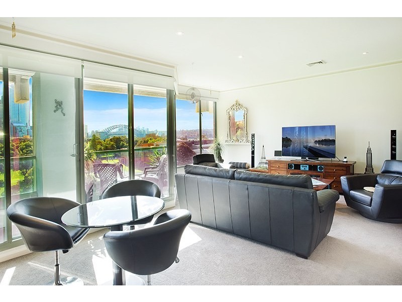 22 Sir John Young Crescent, Woolloomooloo NSW 2011