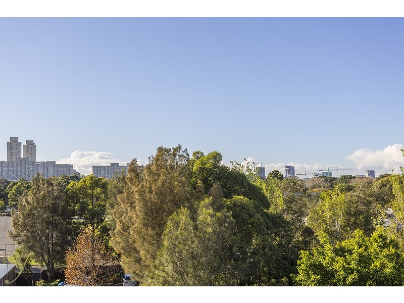 49 Henderson Road, Alexandria NSW 2015