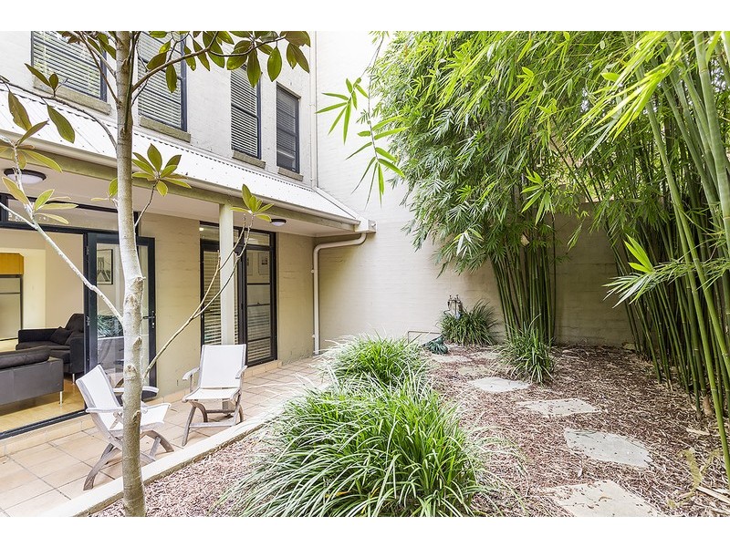 87 Cathedral Street, Woolloomooloo NSW 2011