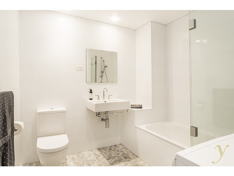 87 Cathedral Street, Woolloomooloo NSW 2011