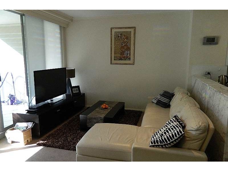 9 Crystal Street, Waterloo NSW 2017