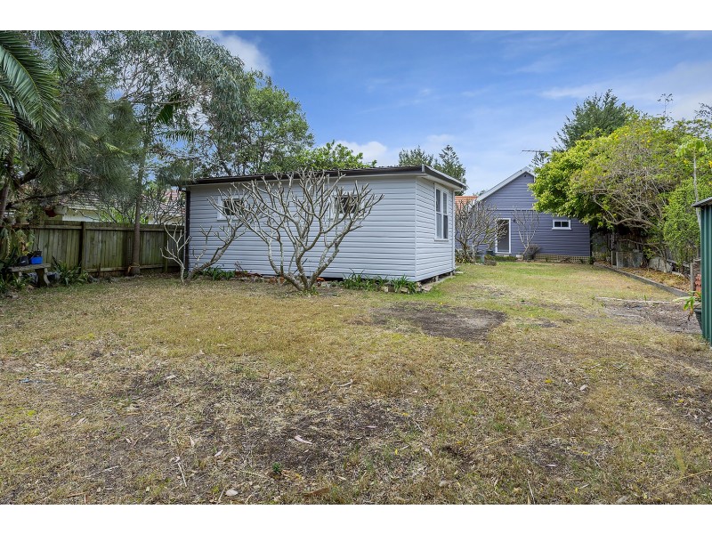 8 Ross Street, Newport NSW 2106