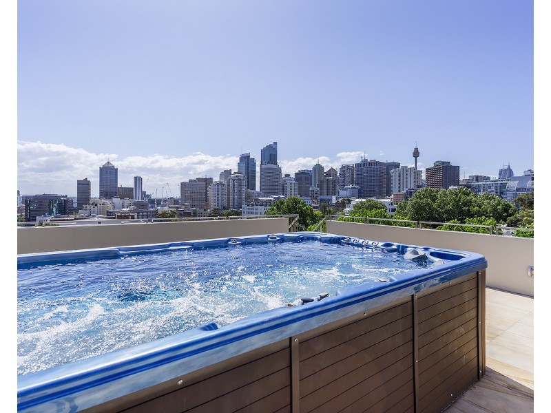 333 Crown Street, Surry Hills NSW 2010