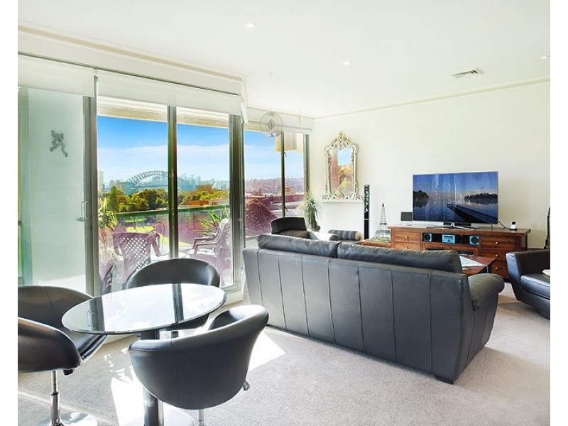 22 Sir John Young Crescent, Woolloomooloo NSW 2011